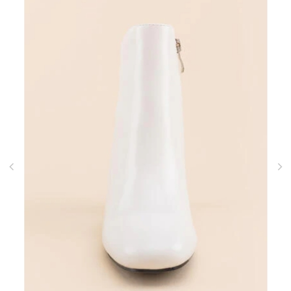 MIA Carla Stretch Bootie - Picture 6 of 9